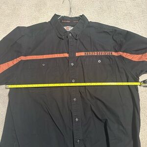 Vintage Harley-Davidson Men's Black Shirt with Orange Stripe
